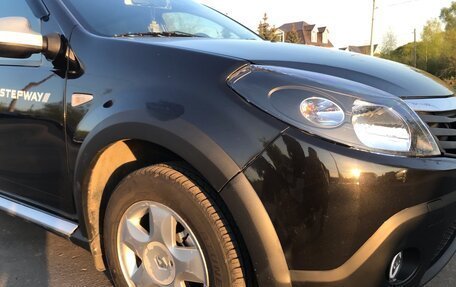 Renault Sandero I, 2013 год, 760 000 рублей, 4 фотография