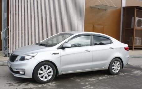 KIA Rio III рестайлинг, 2017 год, 995 000 рублей, 4 фотография