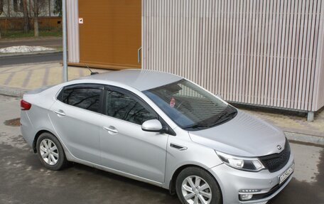 KIA Rio III рестайлинг, 2017 год, 995 000 рублей, 15 фотография