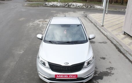 KIA Rio III рестайлинг, 2017 год, 995 000 рублей, 2 фотография