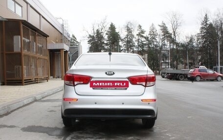 KIA Rio III рестайлинг, 2017 год, 995 000 рублей, 9 фотография