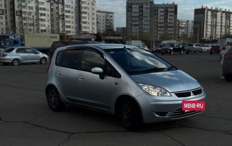 Mitsubishi Colt VI рестайлинг, 2004 год, 297 000 рублей, 3 фотография