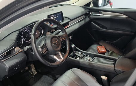 Mazda 6, 2020 год, 2 850 000 рублей, 10 фотография
