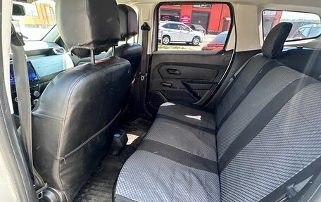 Renault Duster, 2022 год, 1 590 000 рублей, 10 фотография