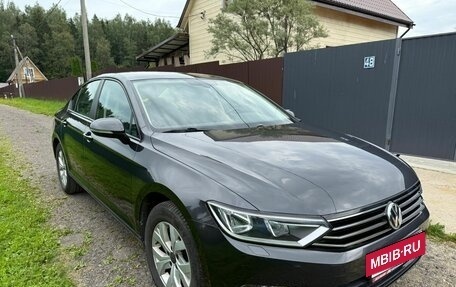 Volkswagen Passat B8 рестайлинг, 2018 год, 1 950 000 рублей, 5 фотография