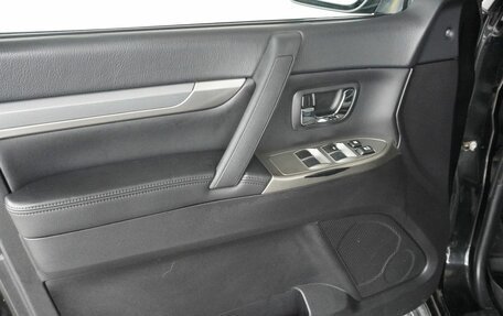 Mitsubishi Pajero IV, 2011 год, 1 990 000 рублей, 9 фотография