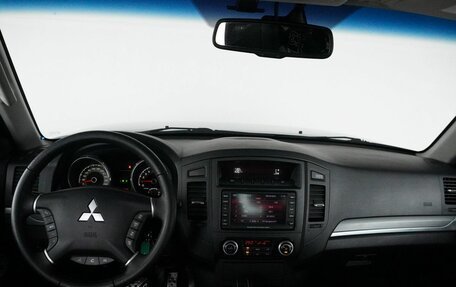 Mitsubishi Pajero IV, 2011 год, 1 990 000 рублей, 14 фотография