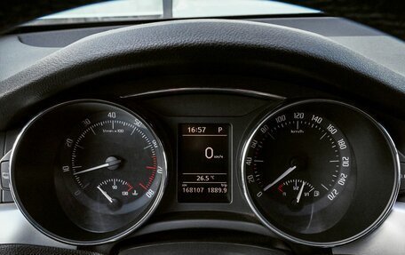Skoda Superb III рестайлинг, 2011 год, 1 030 000 рублей, 11 фотография