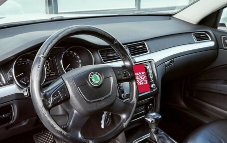 Skoda Superb III рестайлинг, 2011 год, 1 030 000 рублей, 15 фотография