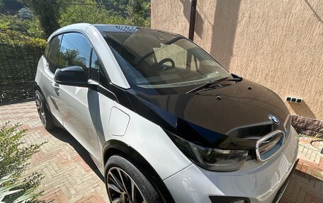 BMW i3 I01 рестайлинг, 2015 год, 1 670 000 рублей, 6 фотография