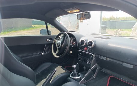Audi TT, 2000 год, 820 000 рублей, 7 фотография