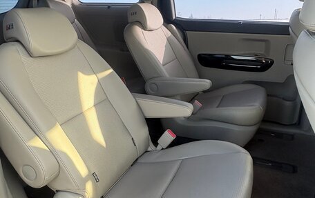 KIA Carnival III, 2019 год, 2 900 000 рублей, 11 фотография