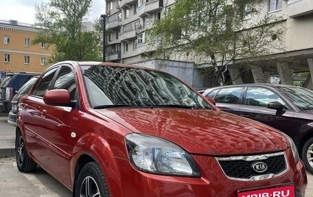 KIA Rio II, 2011 год, 850 000 рублей, 1 фотография