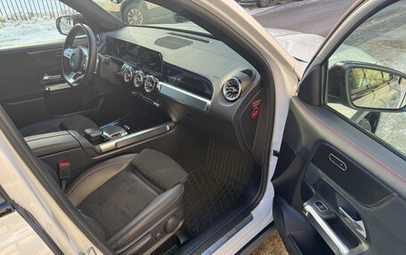 Mercedes-Benz GLB, 2020 год, 3 950 000 рублей, 25 фотография