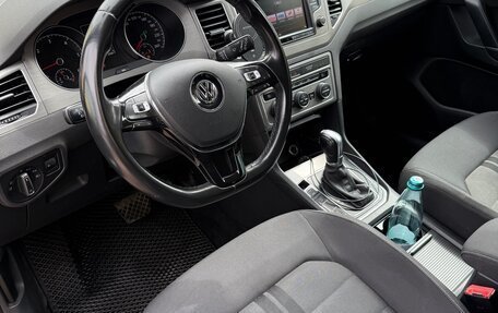 Volkswagen Golf VII, 2016 год, 1 850 000 рублей, 8 фотография