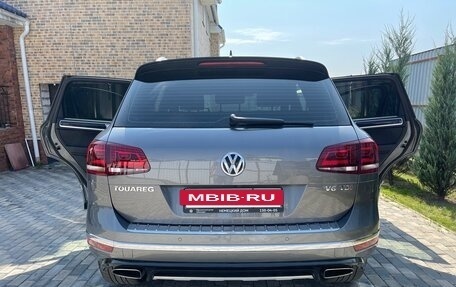 Volkswagen Touareg III, 2017 год, 3 100 000 рублей, 10 фотография