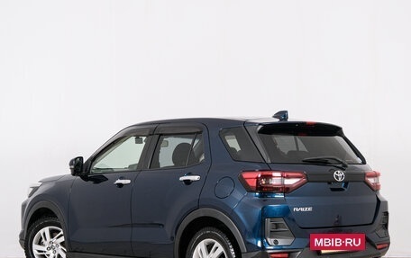 Toyota Raize I, 2020 год, 1 699 000 рублей, 4 фотография