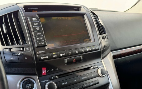 Toyota Land Cruiser 200, 2011 год, 3 700 000 рублей, 10 фотография