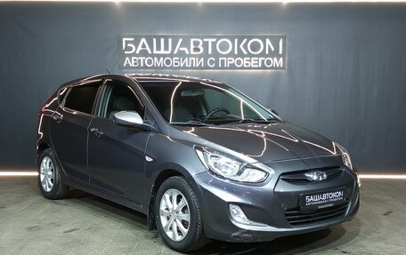 Hyundai Solaris II рестайлинг, 2013 год, 755 000 рублей, 3 фотография