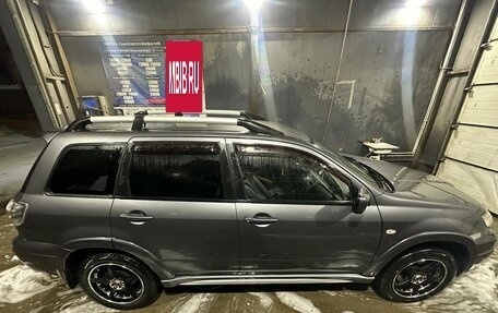 Mitsubishi Outlander III рестайлинг 3, 2007 год, 620 000 рублей, 5 фотография
