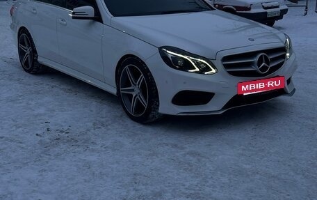 Mercedes-Benz E-Класс, 2015 год, 2 300 000 рублей, 8 фотография