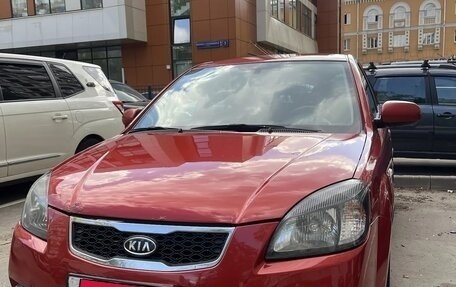 KIA Rio II, 2011 год, 850 000 рублей, 6 фотография