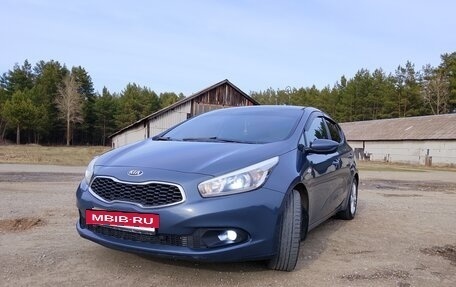 KIA cee'd III, 2014 год, 990 000 рублей, 2 фотография