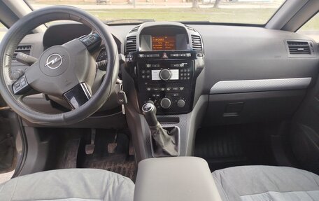 Opel Zafira B, 2011 год, 600 000 рублей, 5 фотография