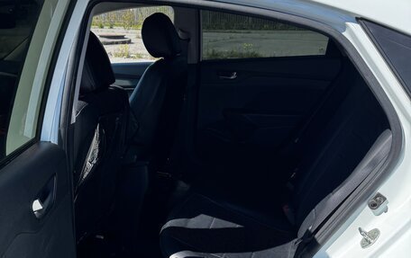 Hyundai Solaris II рестайлинг, 2017 год, 1 150 000 рублей, 7 фотография