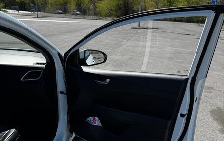 Hyundai Solaris II рестайлинг, 2017 год, 1 150 000 рублей, 6 фотография