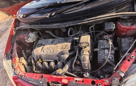 Toyota Ist II, 2004 год, 590 000 рублей, 4 фотография