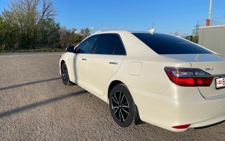 Toyota Camry, 2017 год, 2 850 000 рублей, 5 фотография
