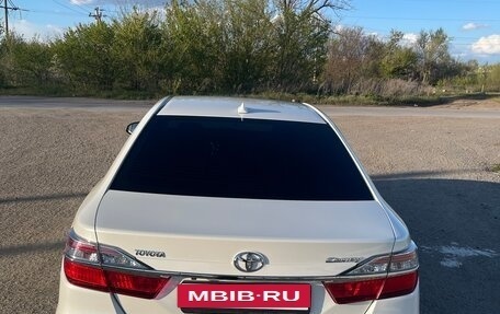 Toyota Camry, 2017 год, 2 850 000 рублей, 4 фотография