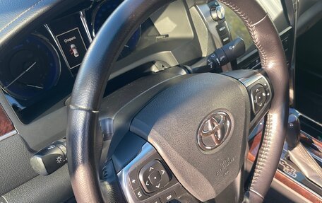 Toyota Camry, 2017 год, 2 850 000 рублей, 21 фотография