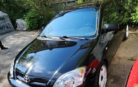 Toyota Corolla, 2003 год, 700 000 рублей, 1 фотография