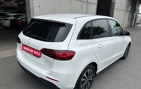 Mercedes-Benz B-Класс, 2023 год, 4 135 000 рублей, 5 фотография