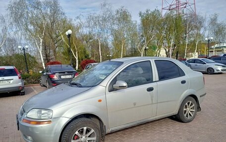 Chevrolet Aveo III, 2004 год, 250 000 рублей, 2 фотография