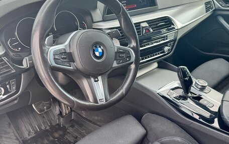 BMW 5 серия, 2019 год, 3 600 000 рублей, 6 фотография