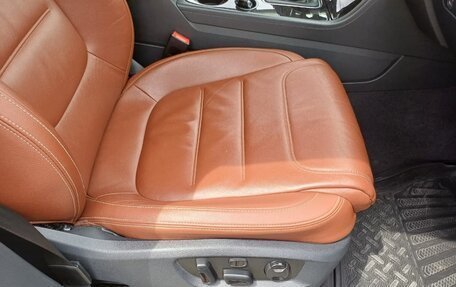 Volkswagen Touareg III, 2016 год, 3 000 000 рублей, 11 фотография