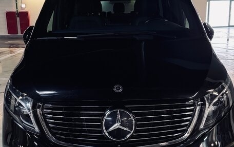 Mercedes-Benz EQV, 2020 год, 4 990 000 рублей, 12 фотография