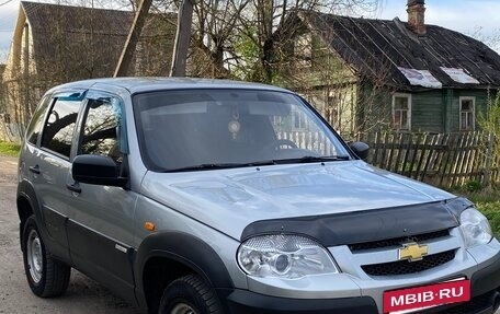 Chevrolet Niva I рестайлинг, 2014 год, 475 000 рублей, 2 фотография