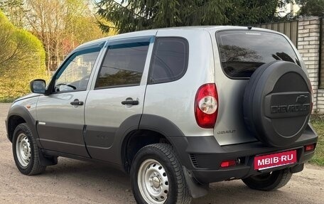 Chevrolet Niva I рестайлинг, 2014 год, 475 000 рублей, 6 фотография
