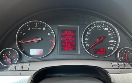 Audi A4, 2003 год, 570 000 рублей, 10 фотография
