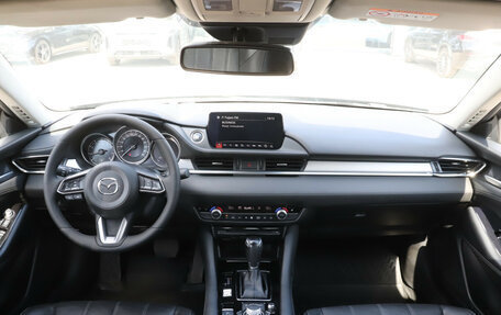 Mazda 6, 2020 год, 2 300 000 рублей, 12 фотография