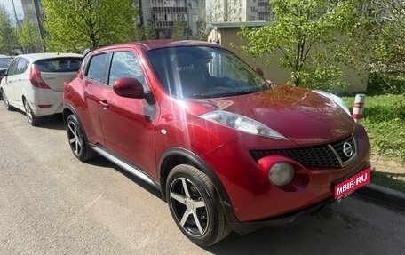Nissan Juke II, 2011 год, 680 000 рублей, 1 фотография