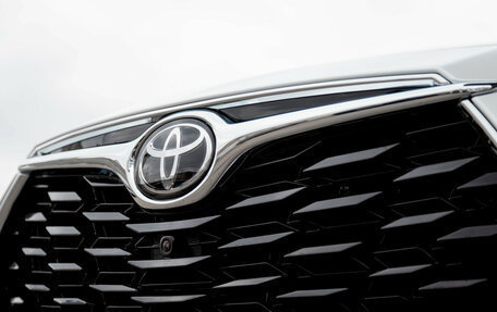 Toyota Highlander, 2026 год, 5 950 000 рублей, 6 фотография