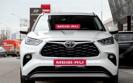 Toyota Highlander, 2026 год, 5 950 000 рублей, 2 фотография