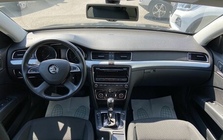 Skoda Superb III рестайлинг, 2013 год, 1 024 000 рублей, 14 фотография