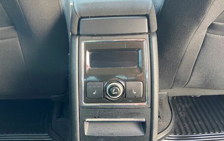 Skoda Superb III рестайлинг, 2013 год, 1 024 000 рублей, 19 фотография