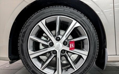 Geely Emgrand, 2023 год, 1 740 000 рублей, 19 фотография